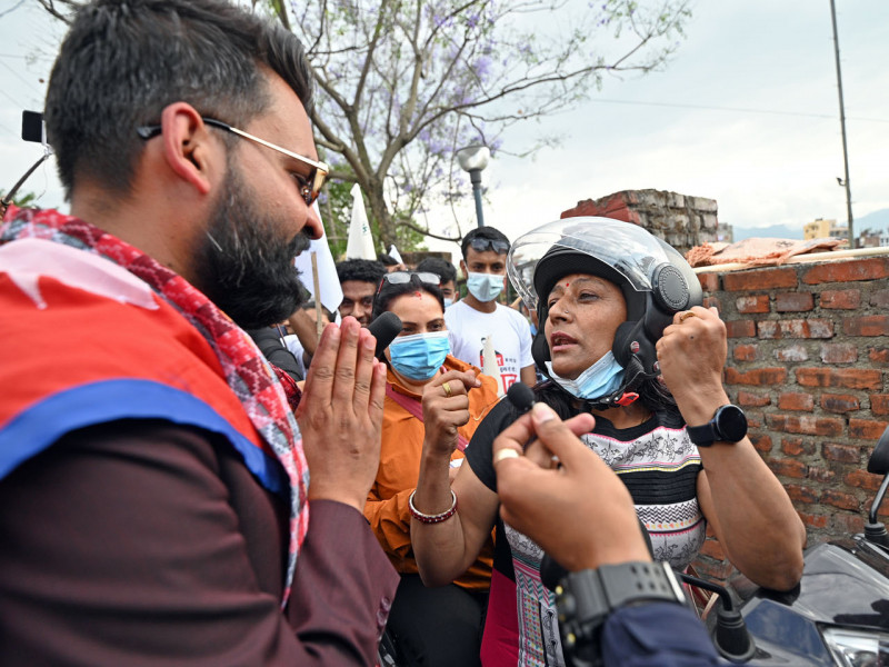 आफ्ना समर्थकलाई बालेनले भने- कसैलाई गाली नगर्नू